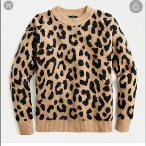 JCrew women’s leopard print sweater, size xl.